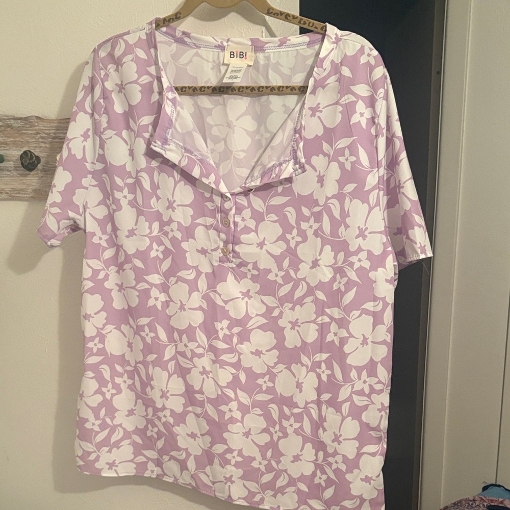 BiBi Lavender and White Floral Blouse